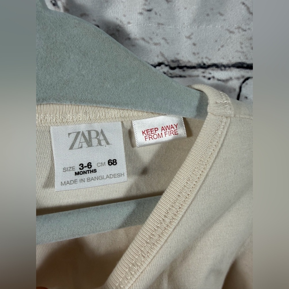 Zara Kids Cream Long Sleeve Shirt EUC - Picture 2 of 5
